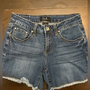 Women’s Earl Denim Fray Shorts